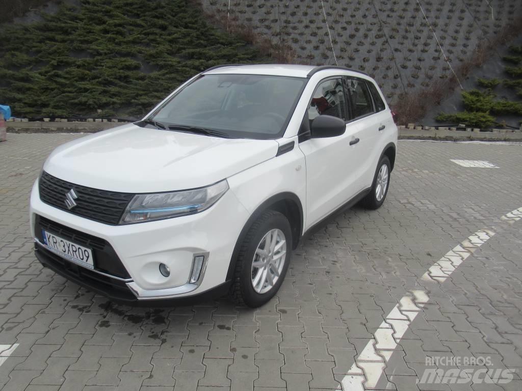 Suzuki Vitara Samochody osobowe