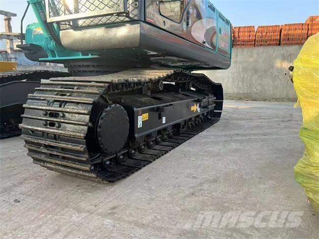 Kobelco SK 200 Koparki gąsienicowe