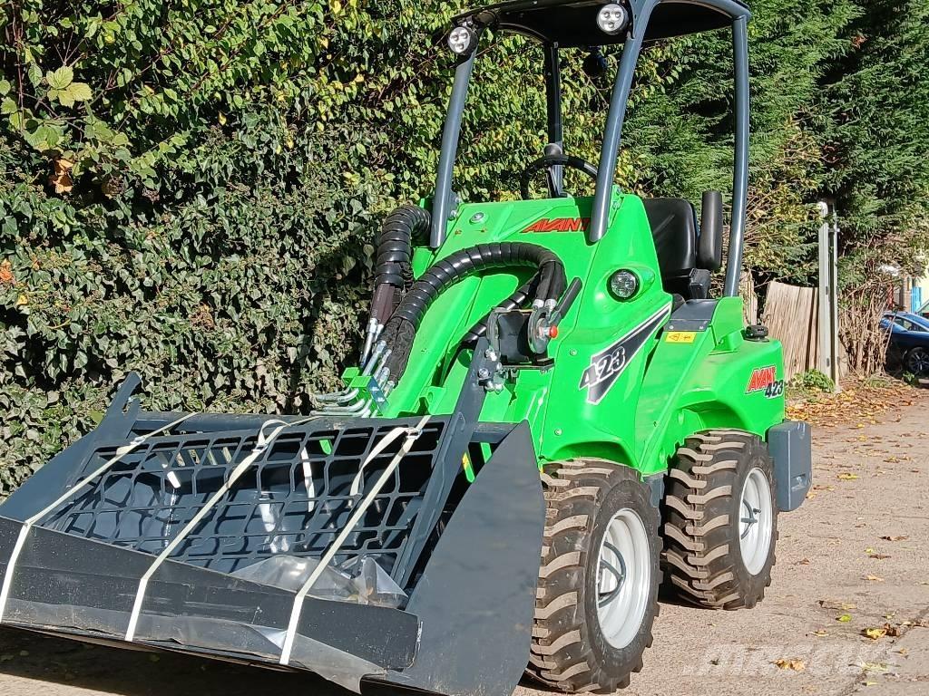 Avant 423 Ładowarki wielofunkcyjne