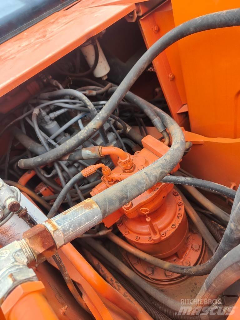 Doosan 220 LC-7 Koparki gąsienicowe
