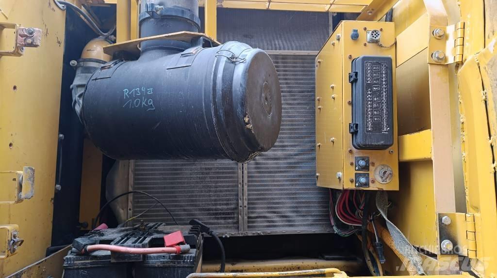 CAT 330 CL Koparki gąsienicowe