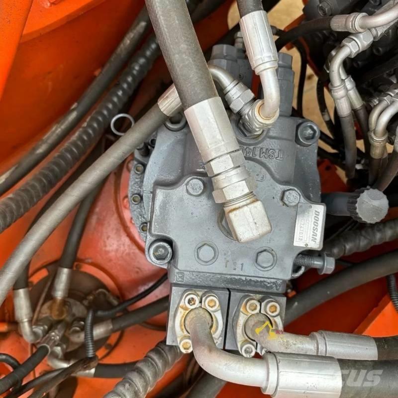 Doosan DX225-9C Koparki gąsienicowe