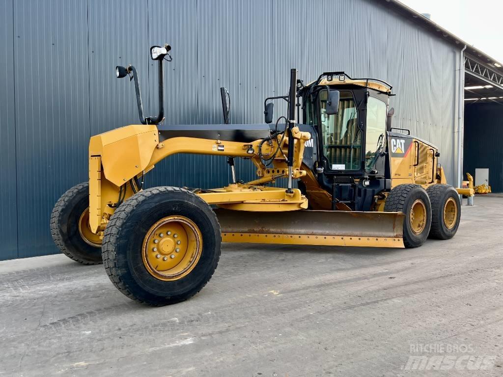 CAT 140M Równiarki