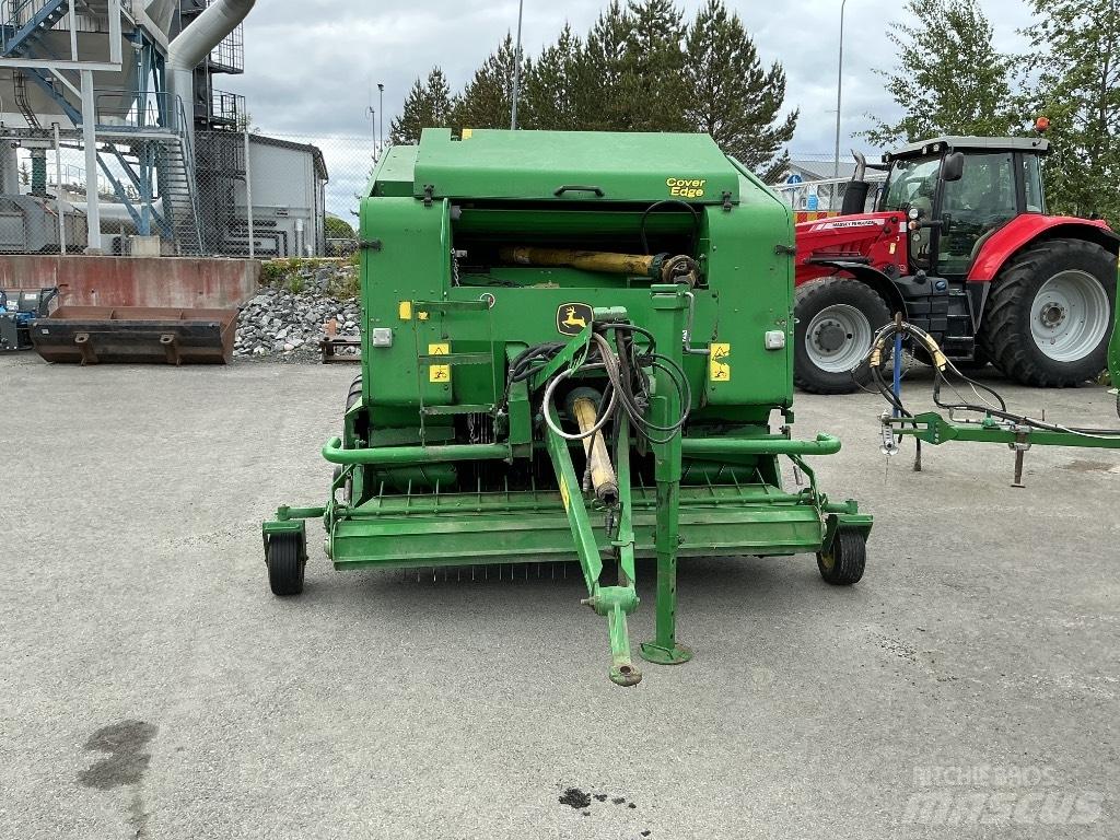 John Deere 644 Prasy zwijające