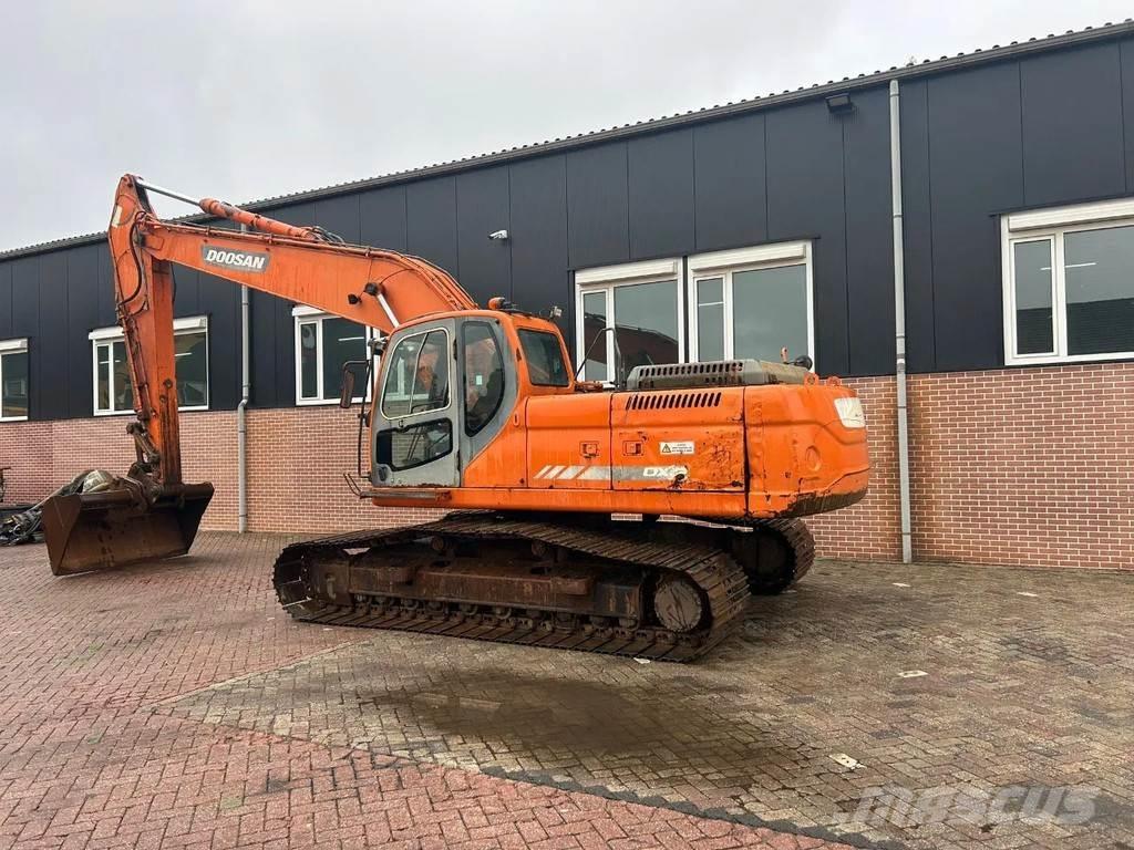 Doosan DX255LC Koparki gąsienicowe