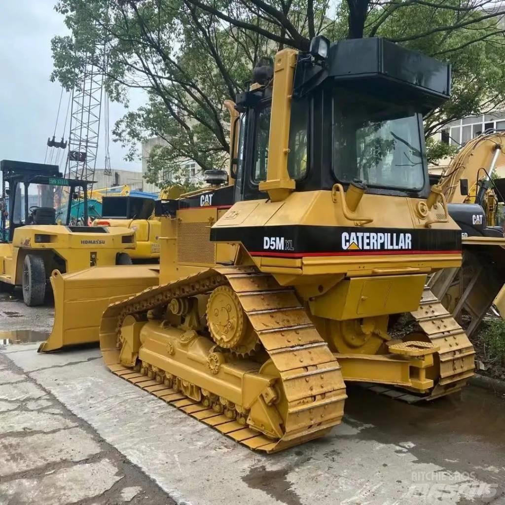 CAT D 5 M XL Spycharki gąsienicowe