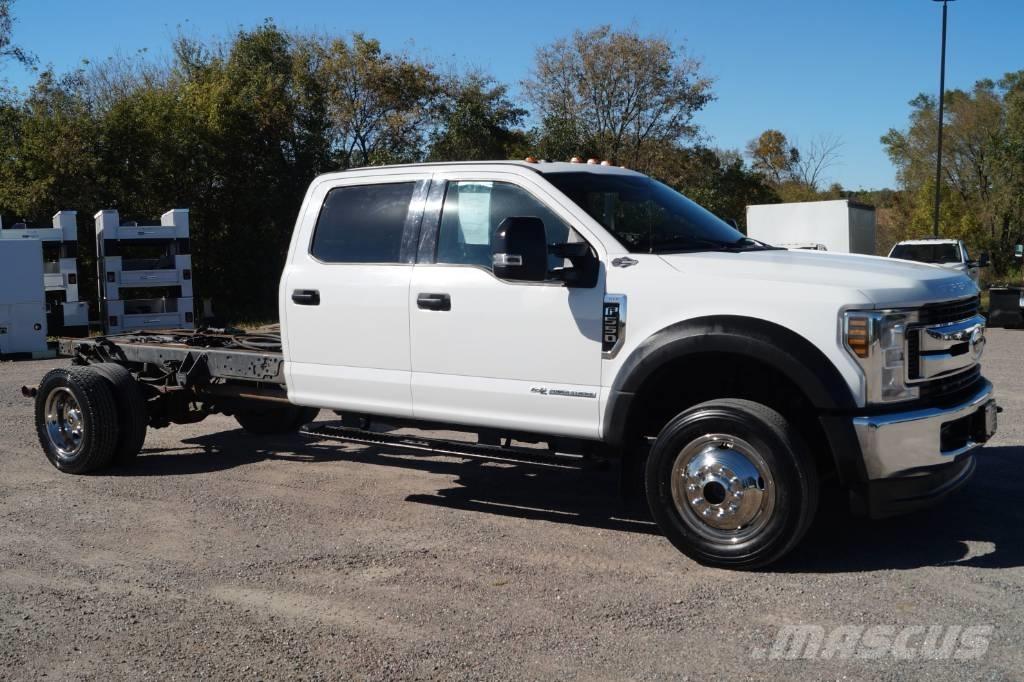 Ford F 550 XLT SD Pojazdy pod zabudowę