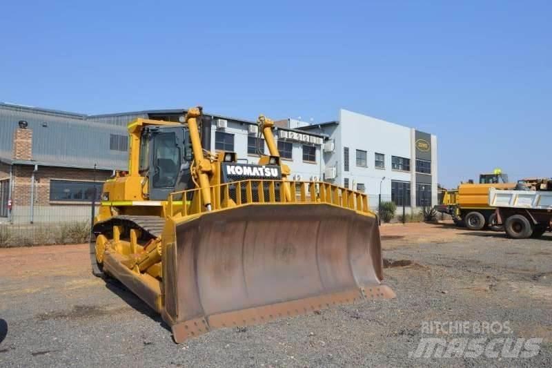 Komatsu D155-5 Spycharki gąsienicowe