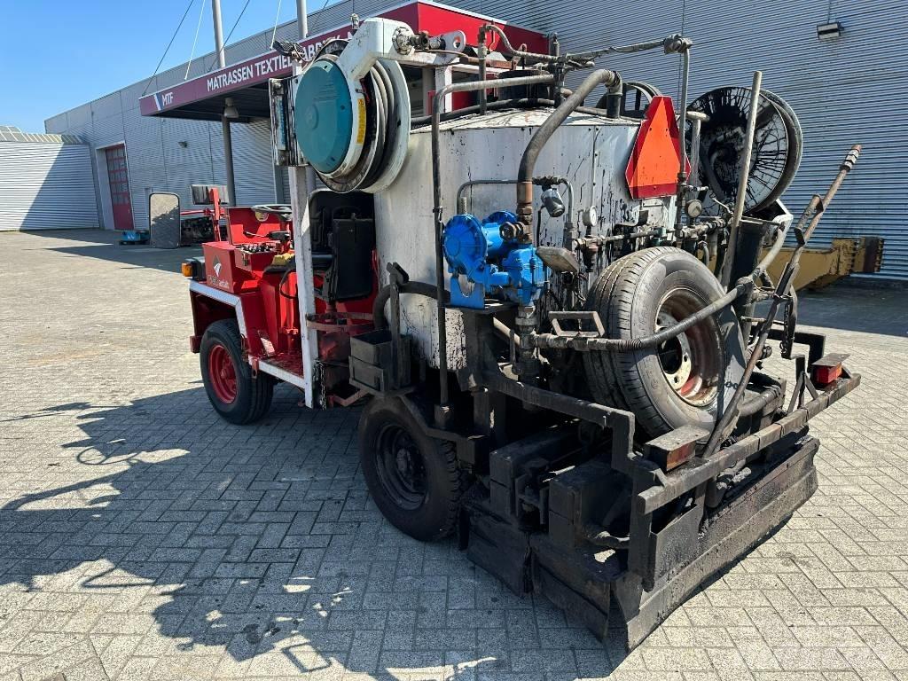 Burtec TSM 1000 L Opryskiwacze do asfaltu