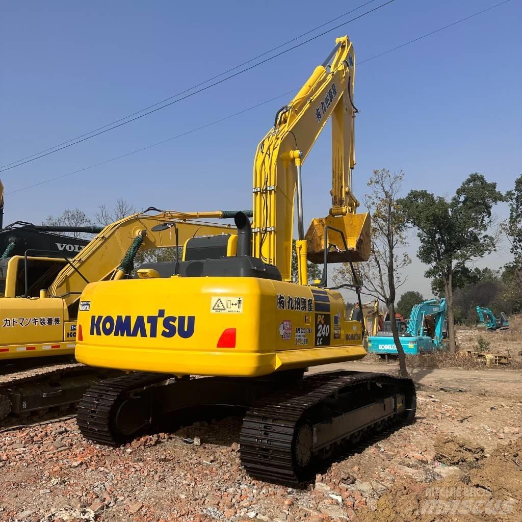 Komatsu PC 240 Koparki gąsienicowe