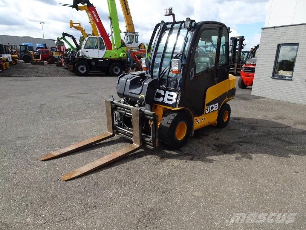 JCB TLT30 Ładowarki teleskopowe