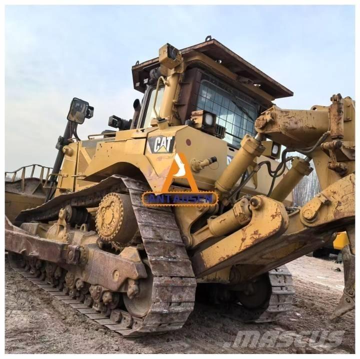 CAT D 8 T Spycharki gąsienicowe