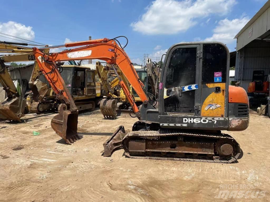 Doosan DH 60-7 Minikoparki