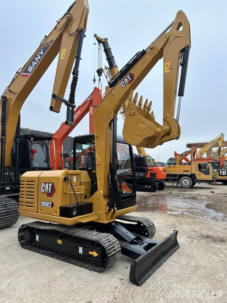 CAT 306E2 Koparki gąsienicowe