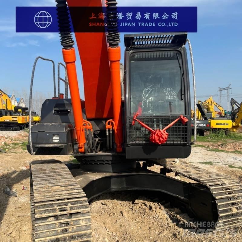 Hitachi ZX 240 Koparki gąsienicowe