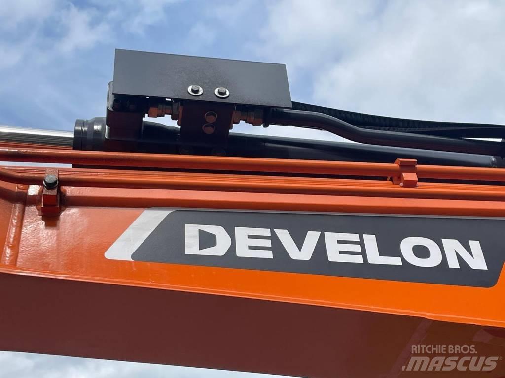 Develon DX 63-7 Minikoparki
