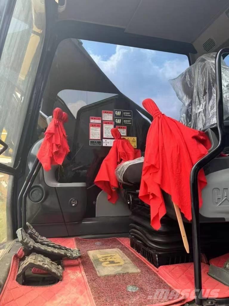 CAT 330 D L Koparki gąsienicowe