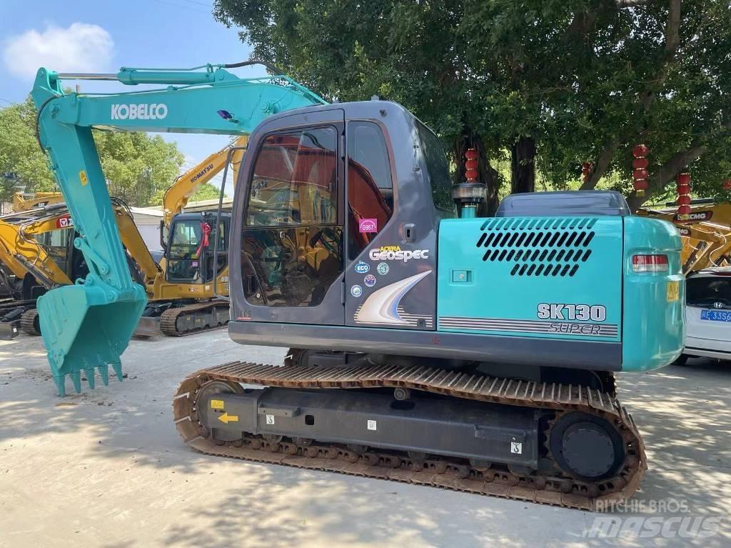 Kobelco SK130-8 Midikoparki  7t - 12t
