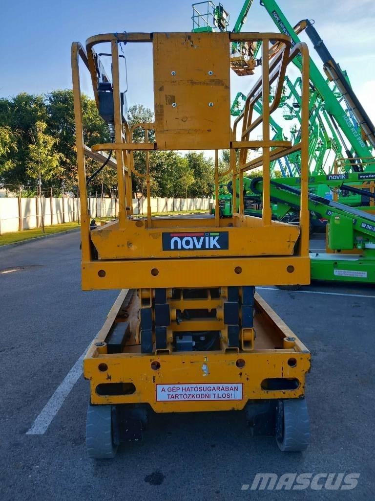 Haulotte Compact 10 Podnośniki nożycowe