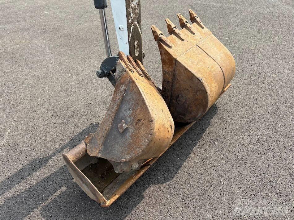 Neuson 38 Z 3 RD Minikoparki