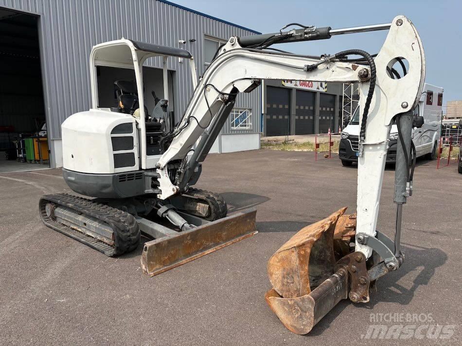 Neuson 38 Z 3 RD Minikoparki