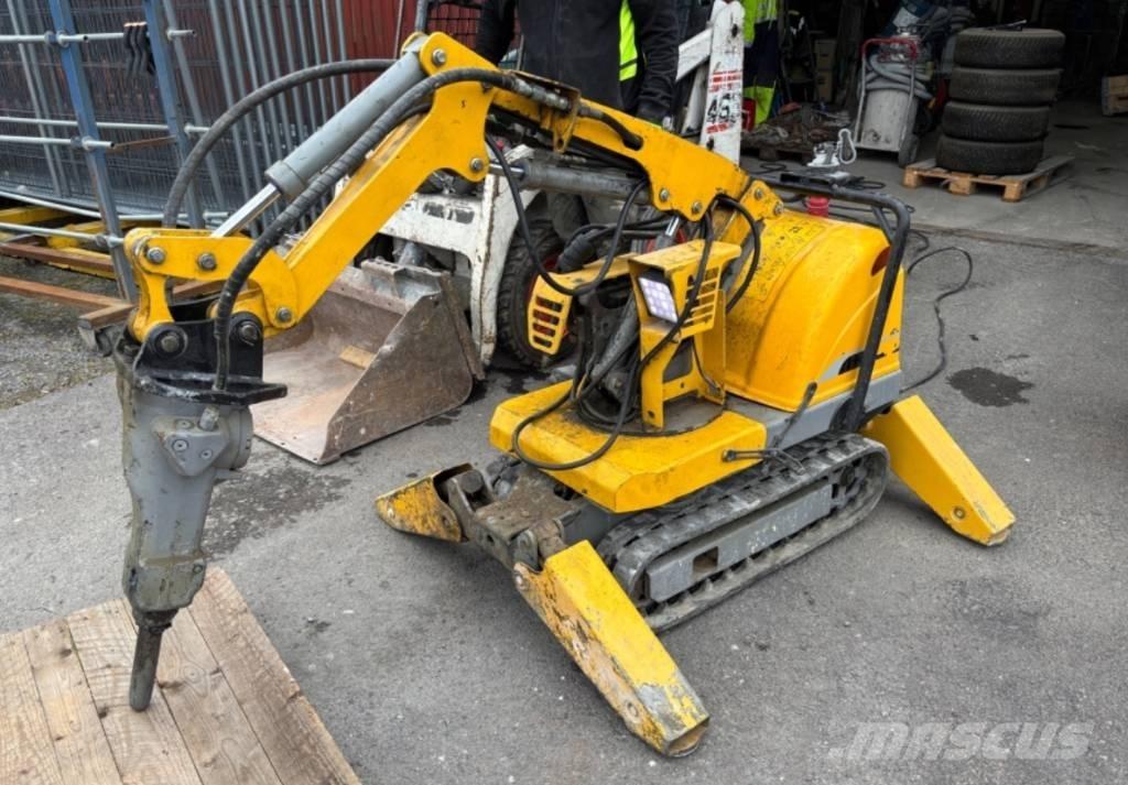 Brokk 50 Koparki wyburzeniowe