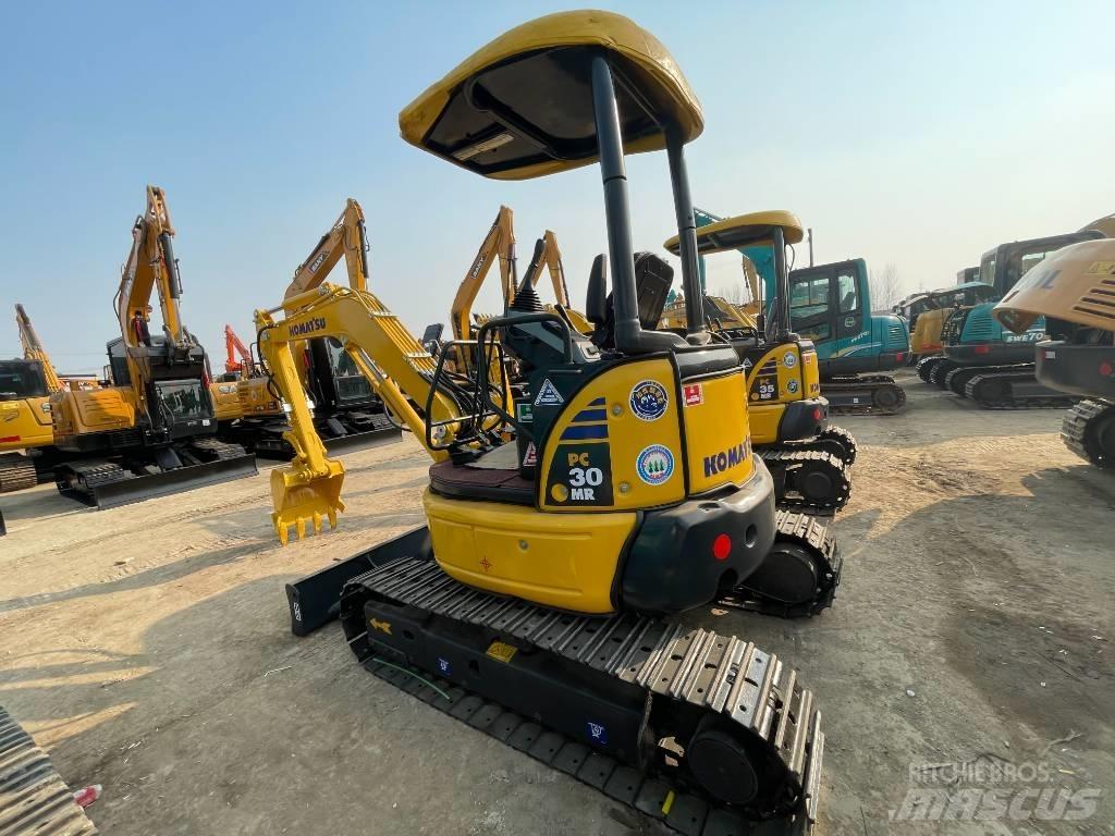 Komatsu PC 30 Koparki gąsienicowe