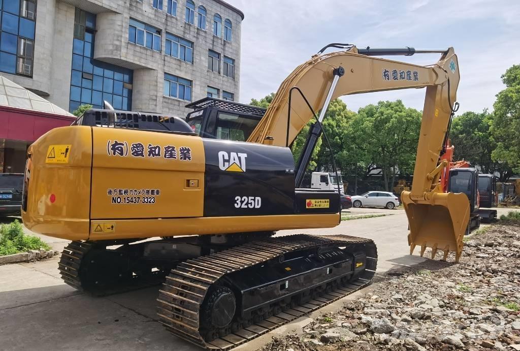CAT 325 D Koparki gąsienicowe