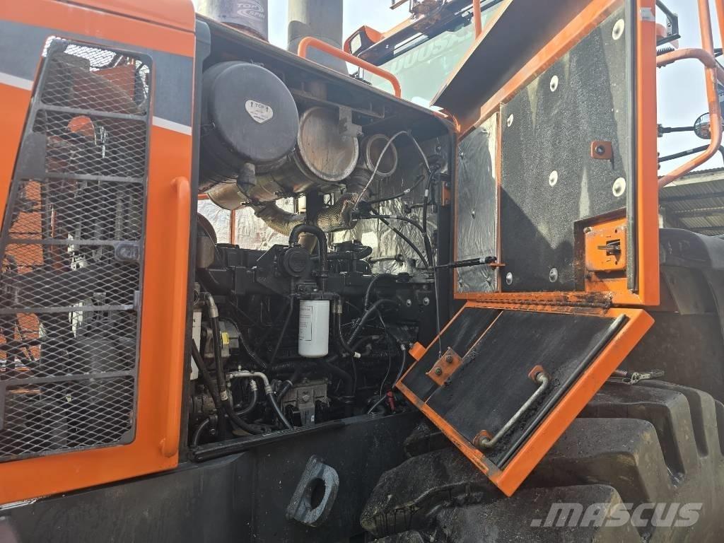 Doosan DL 300-5 Ładowarki kołowe