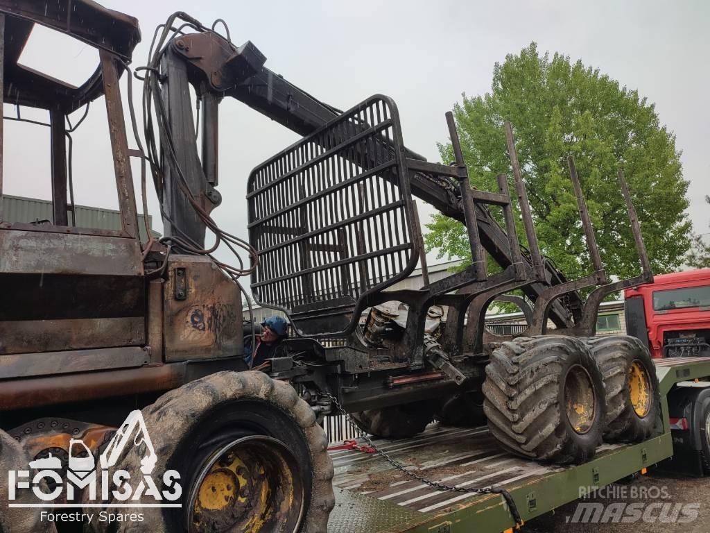 Timberjack 810B Ramy i zawieszenie