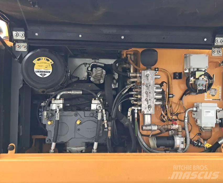 Liebherr R 926 LC Koparki gąsienicowe