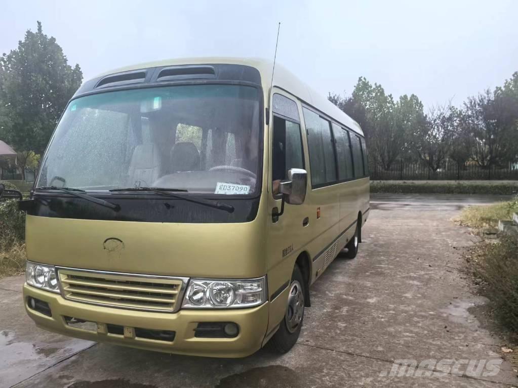 Toyota Coaster Autobusy międzymiastowe