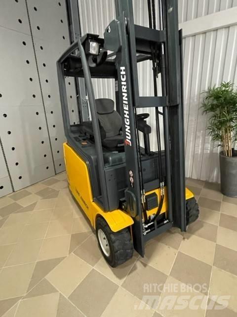 Jungheinrich EFG 218 Wózki elektryczne
