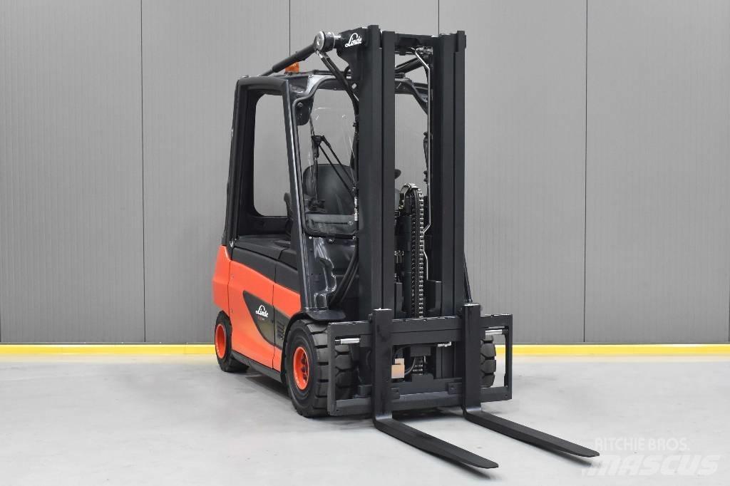 Linde E 30-01 Wózki elektryczne