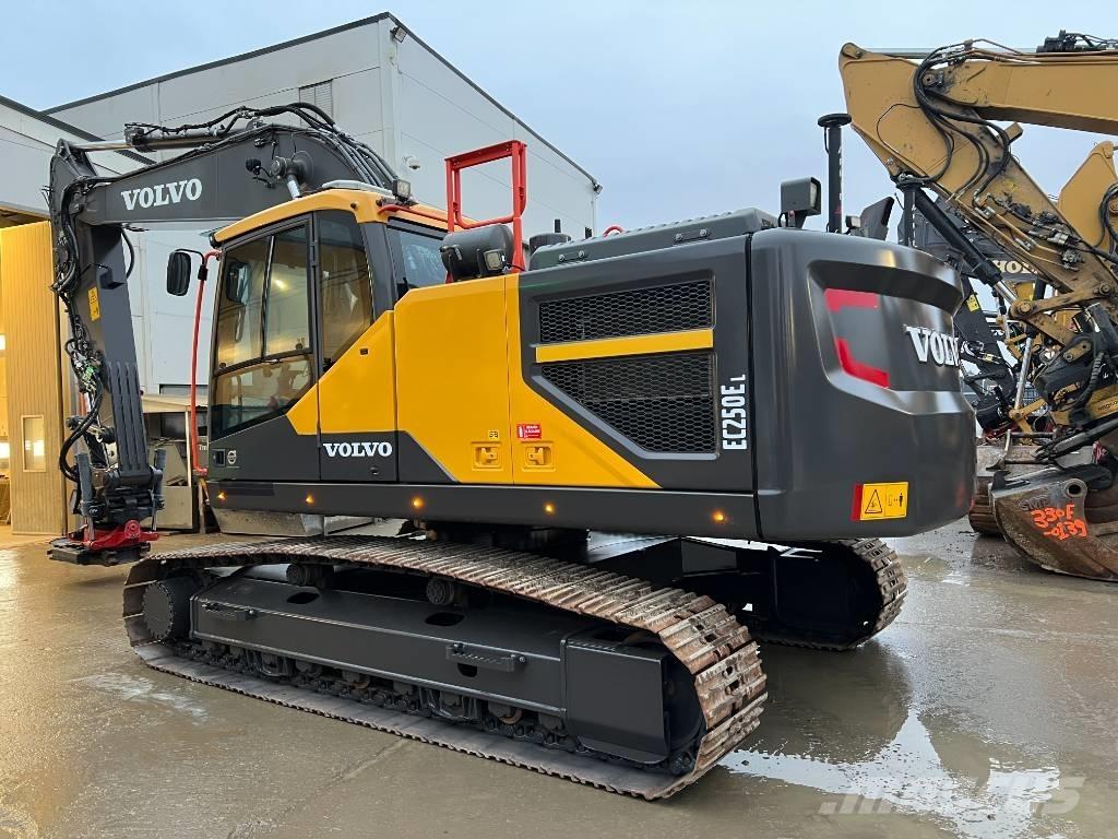 Volvo EC 250 EL Koparki gąsienicowe