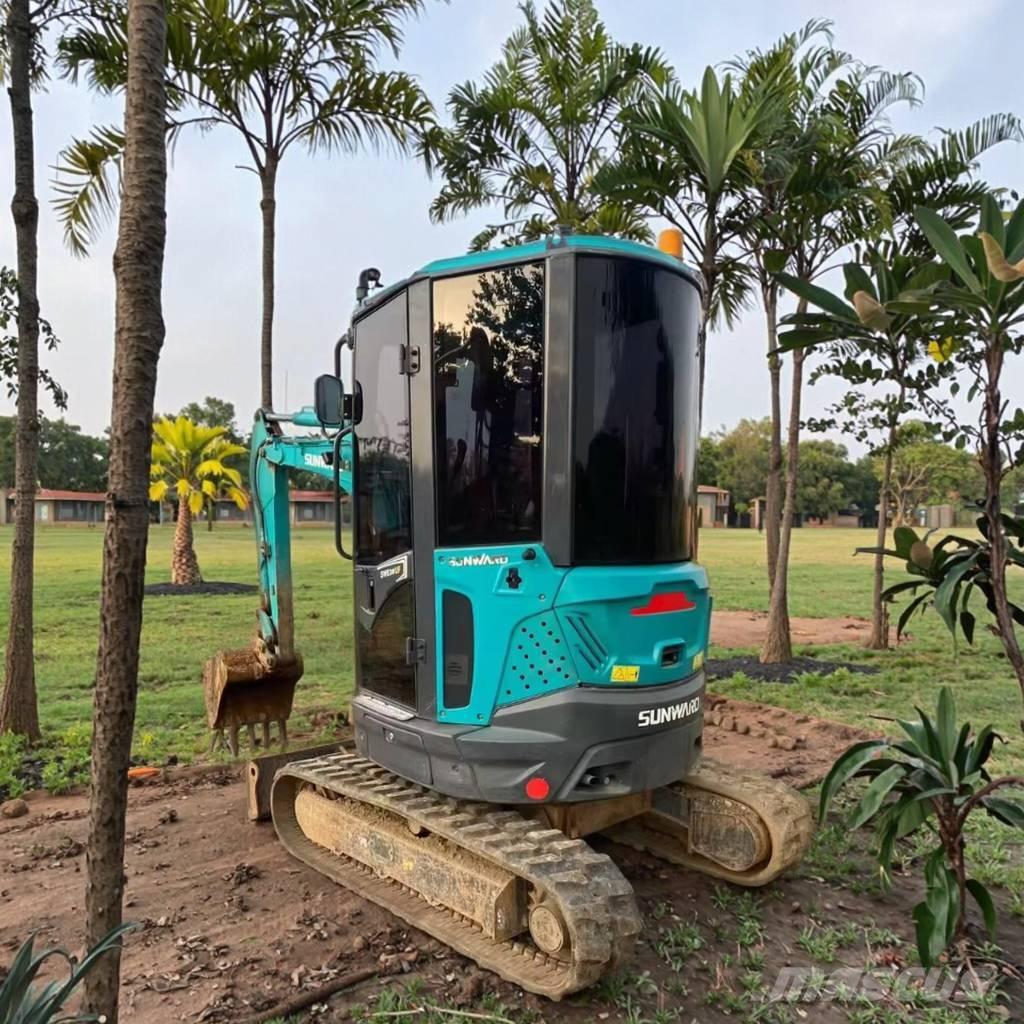 Sunward SWE 25 UF Minikoparki