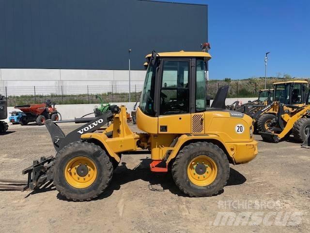 Volvo L 30 G Ładowarki kołowe