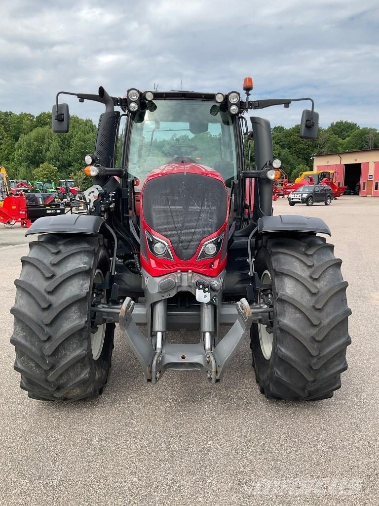 Valtra N174 Versu Ciągniki rolnicze