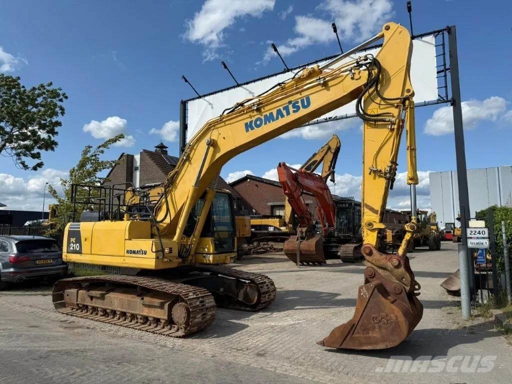 Komatsu PC210LC-8 Koparki gąsienicowe