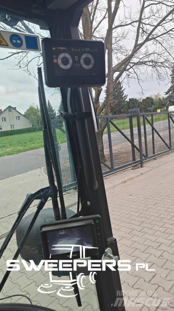 Kärcher MIC 42 Zamiatarki - Zgarniarki - Odśnieżarki