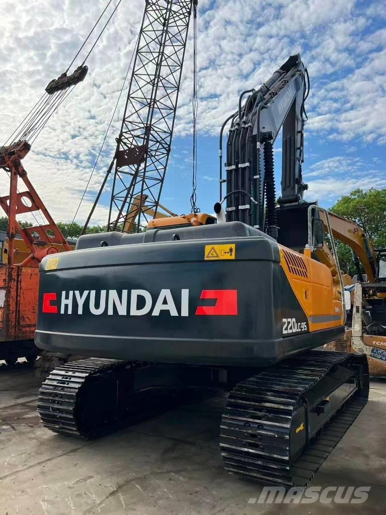 Hyundai R220LC-9S Koparki gąsienicowe