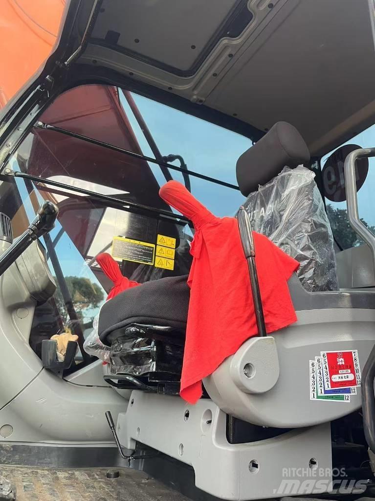 Hitachi ZX 200 Koparki gąsienicowe