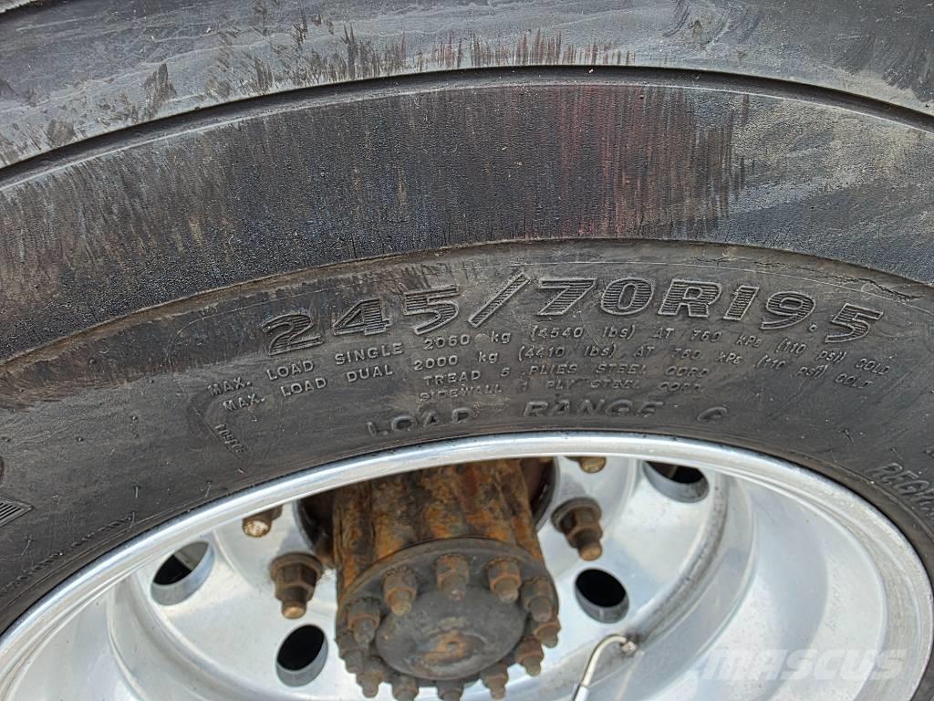 Hino 268 Pojazdy pod zabudowę