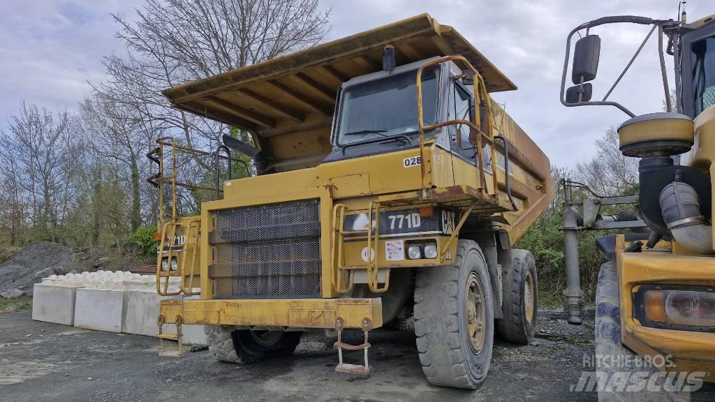CAT 771D Wozidła sztywnoramowe
