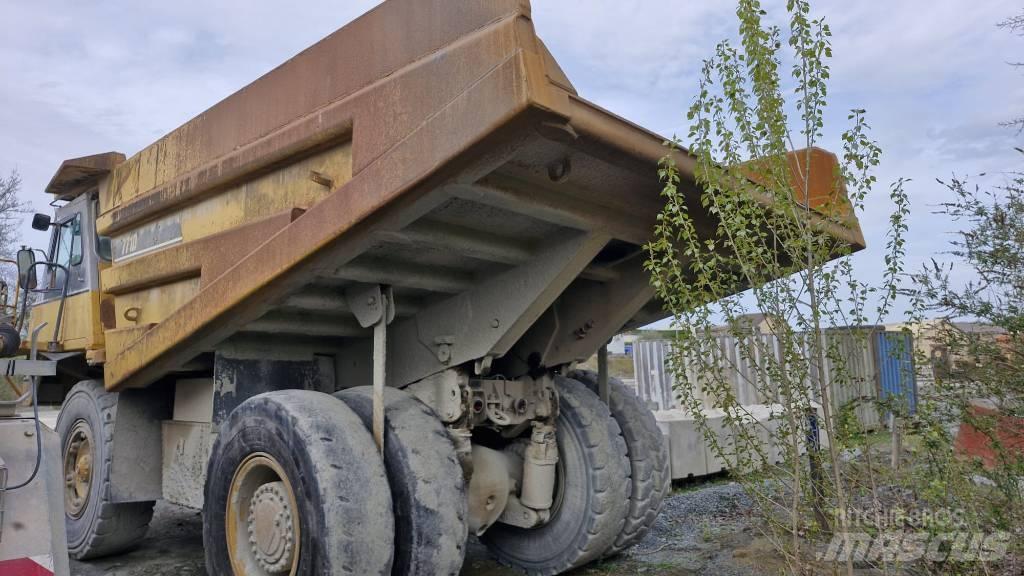 CAT 771D Wozidła sztywnoramowe