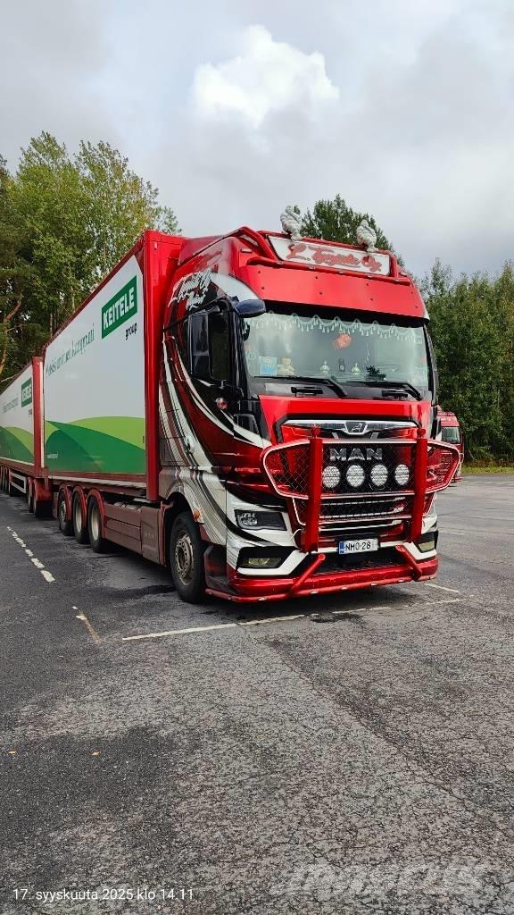 MAN TGX 15.2 Pojazdy do transportu zrębki