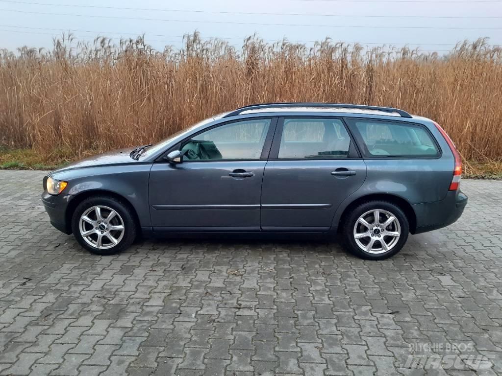 Volvo 1.6 D momentum Samochody osobowe