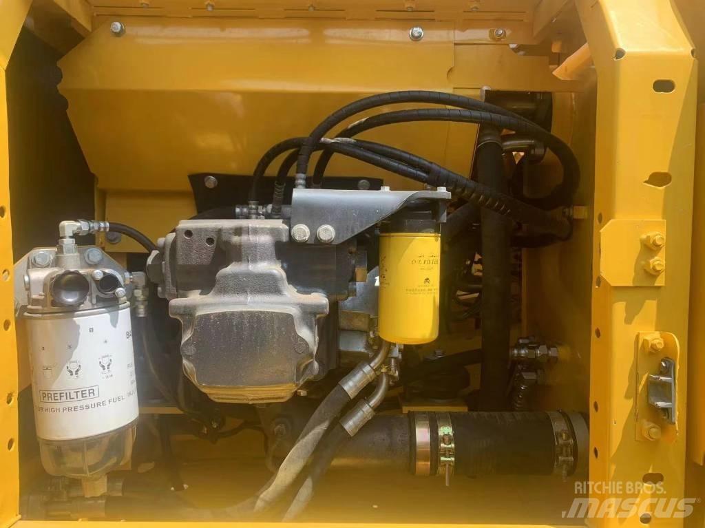 Komatsu PC 200-8 Midikoparki  7t - 12t
