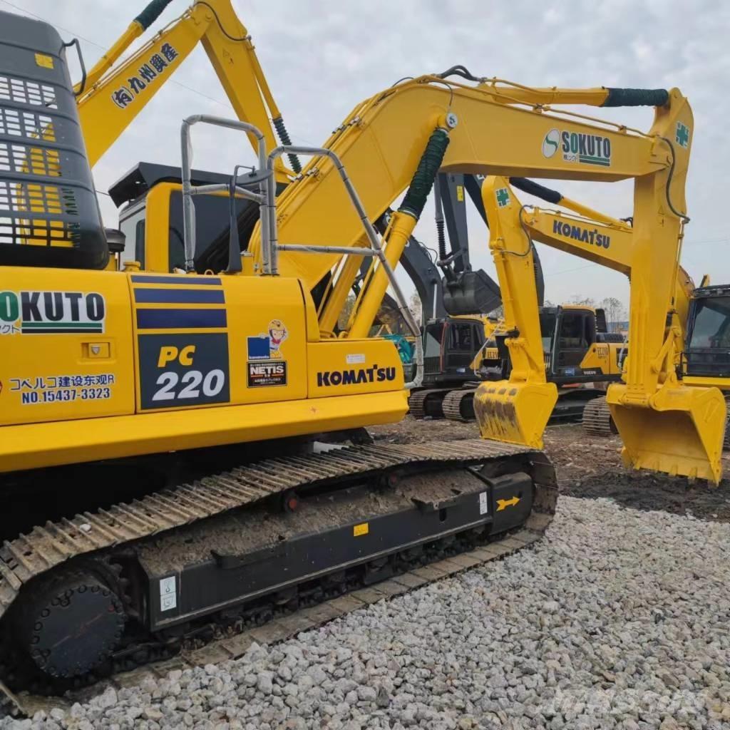 Komatsu PC 220-8 Koparki gąsienicowe