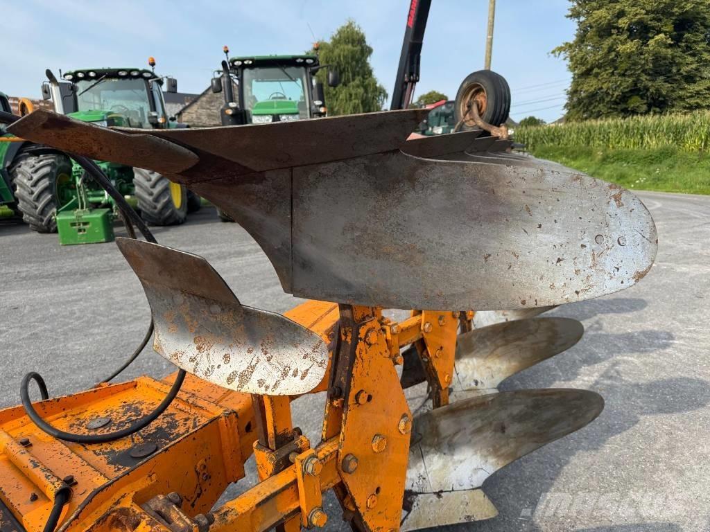 Huard 570 SUPER Pługi obrotowe